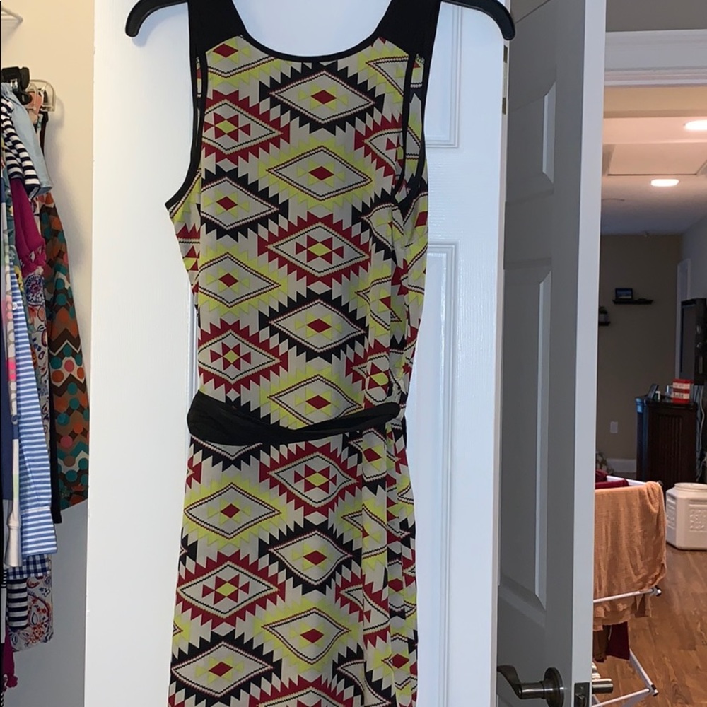 Aztec dress - Picture 4 of 4